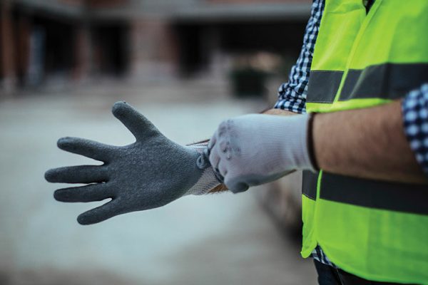 7 Tips Perawatan Tangan untuk Pekerja Lapangan